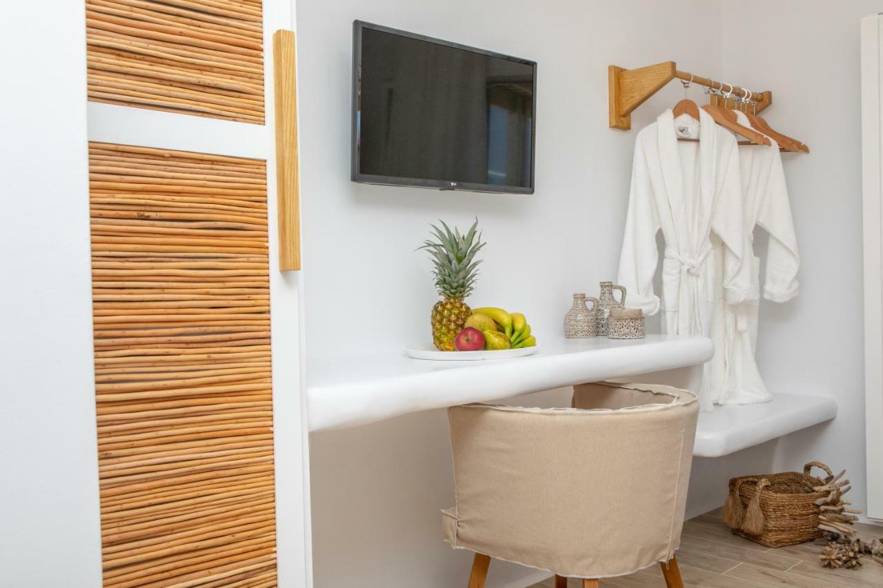 Angeliki Apartments Pláka Eksteriør billede
